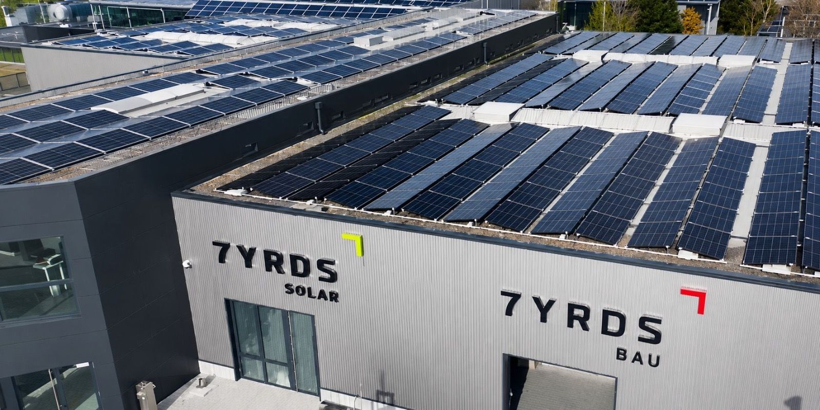 7YRDS Solar and 7YRDS Bau building in Goch with rooftop solar